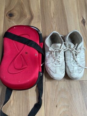 Nfinity evolution cheer shoes